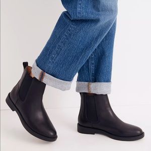 Madewell Cleary Chelsea Booties, size 8